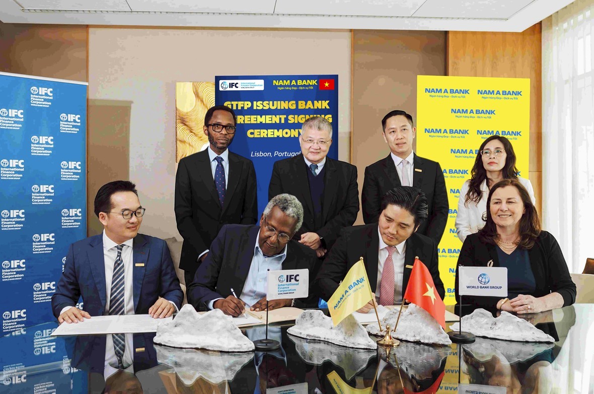 Nam A Bank gia nhập mạng lưới tài trợ thương mại toàn cầu