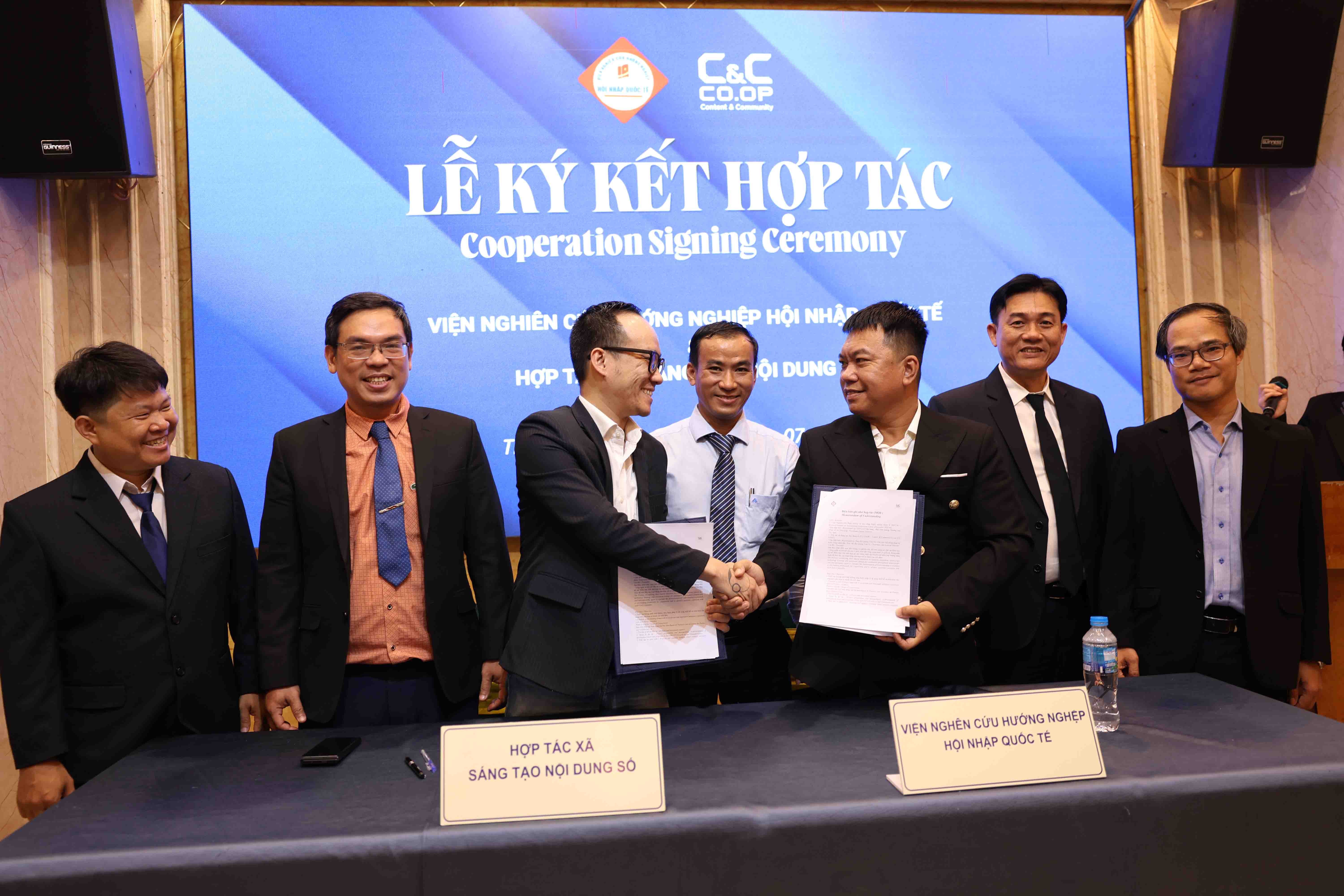 RECOI, SIUC (Malaysia) và C&CCO.OP hợp tác đào tạo nguồn nhân lực số theo chuẩn quốc tế