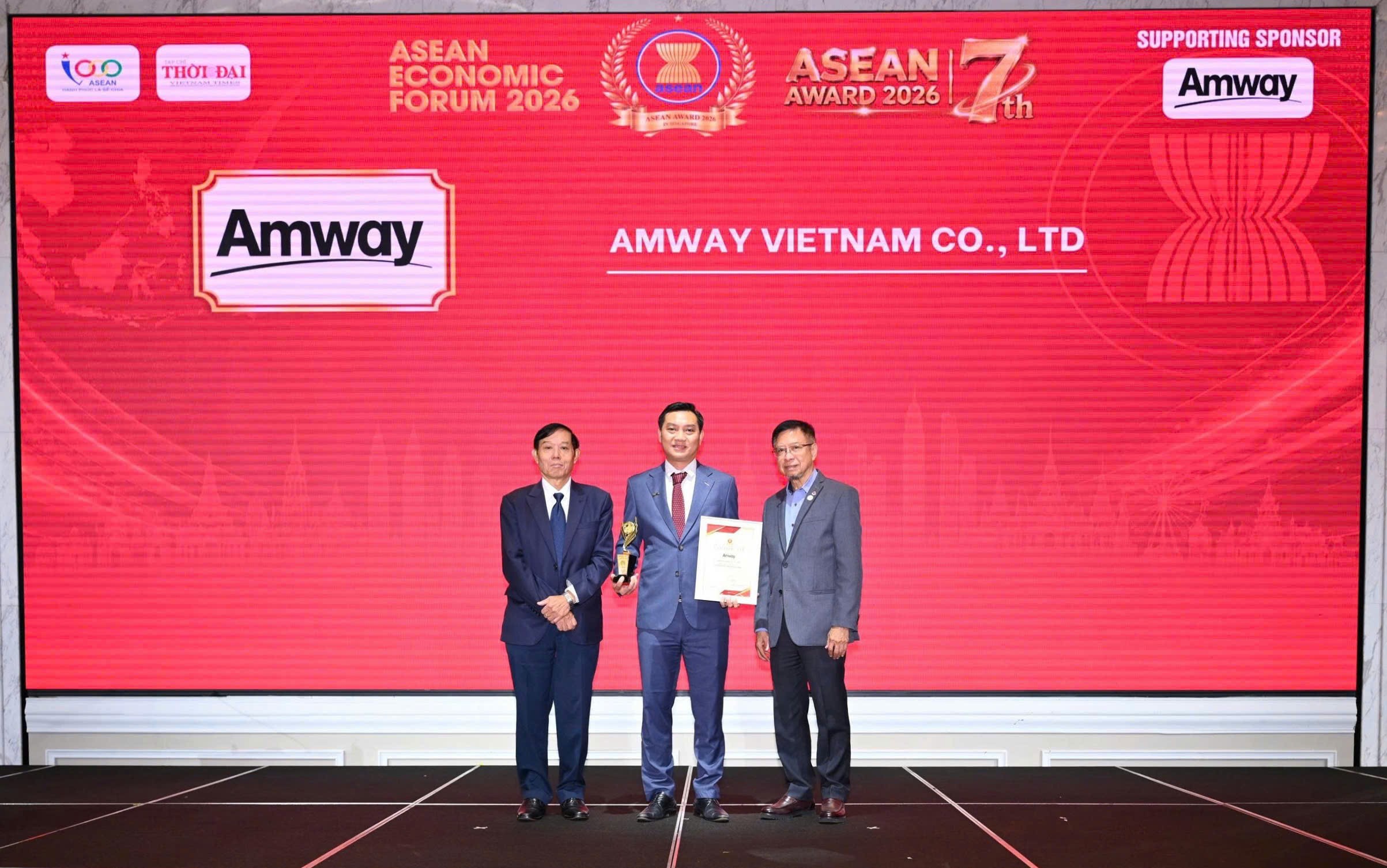 Amway Việt Nam được vinh danh Top 5 Doanh nghiệp tiêu biểu ASEAN và Top 5 Thương hiệu/sản phẩm nổi tiếng ASEAN