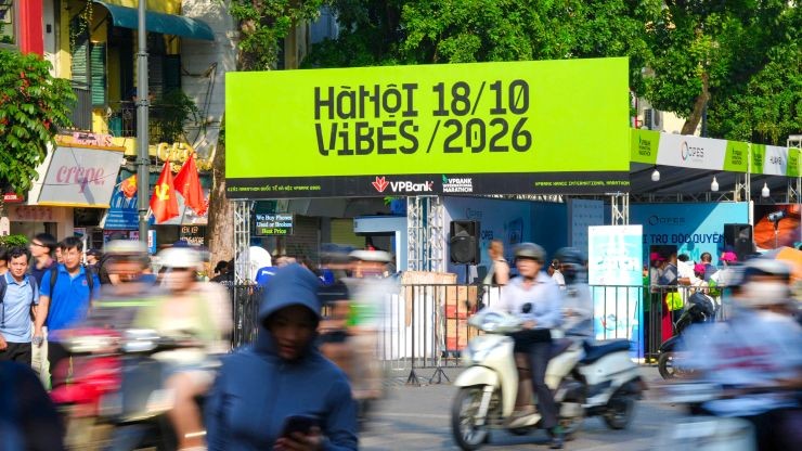 Một vòng phố đi bộ, bắt trọn sức nóng VPBank Hanoi International Marathon 2026 trước giờ xuất phát