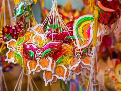 Vui Trung thu, chiêm ngưỡng ngôi nhà mơ ước tại Vincom Shophouse Royal Park Quảng Trị